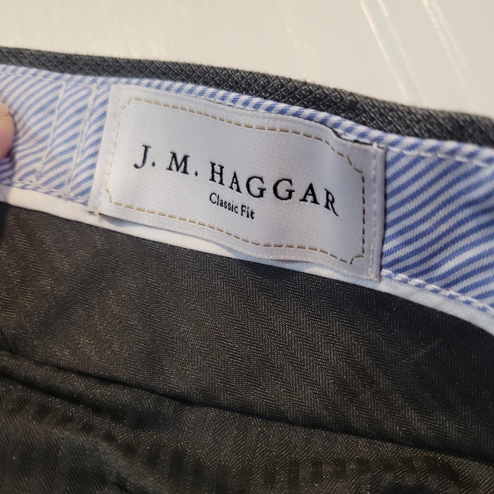 Haggar Men's Classic Fit Dress Pants - Black